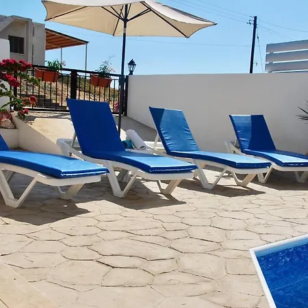 Villa Only 50m To The Sea, Sleeps 12, Polis