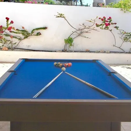 Villa Only 50m To The Sea, Sleeps 12, Polis Pomos