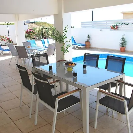 Villa Only 50m To The Sea, Sleeps 12, Polis *