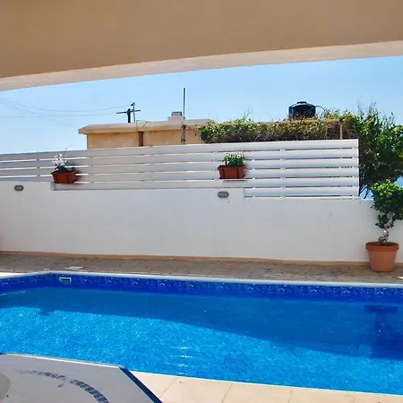 Only 50m To The Sea, Sleeps 12, Polis * Pomos